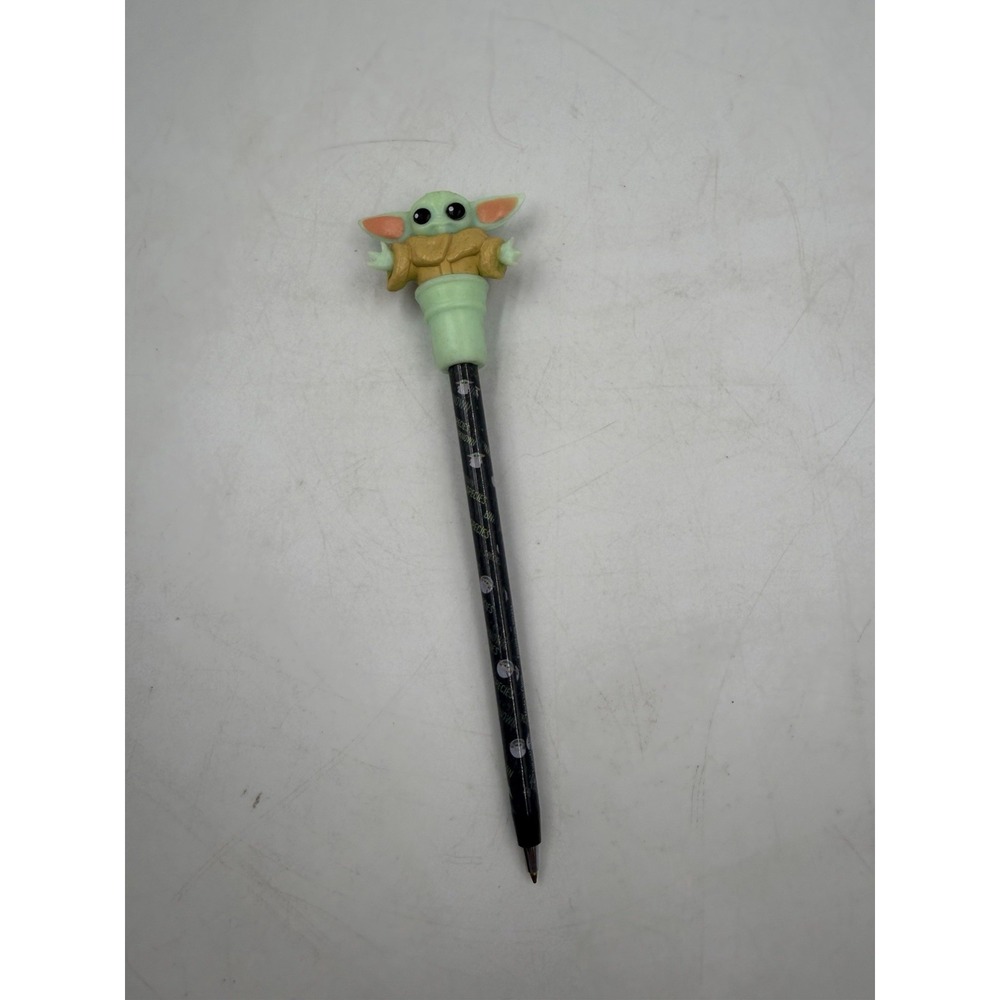 Disney Star Wars The Mandalorian Baby Yoda The Child Grogu Topper Pen